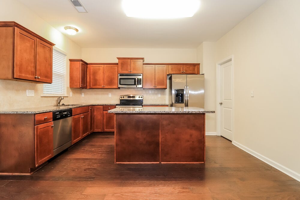 Building Photo - 386 Darbys Run Ct