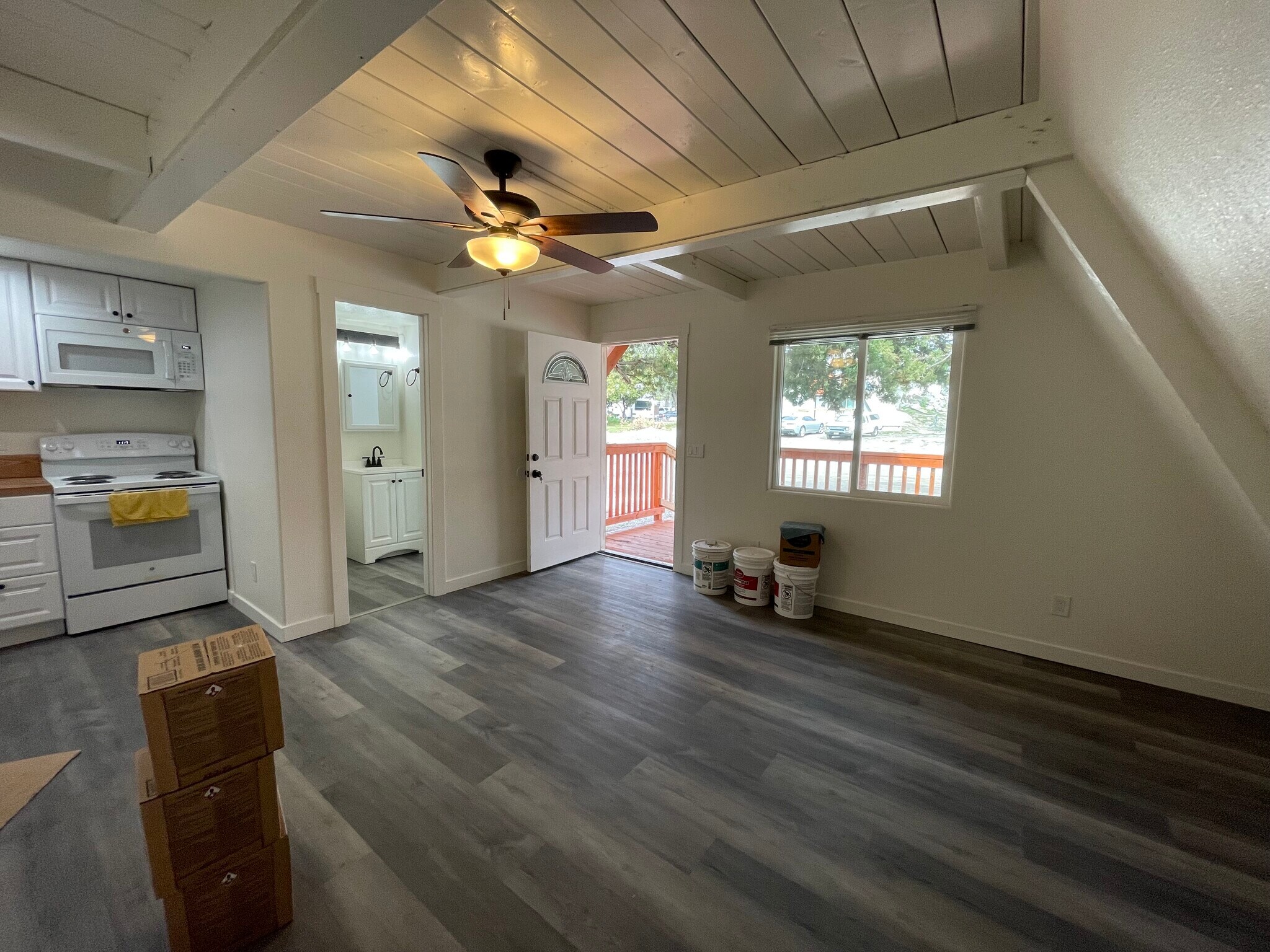 Building Photo - 37824 Old Highway 80