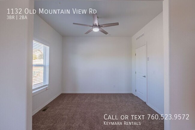 Building Photo - 1132 Old Mountain View Rd