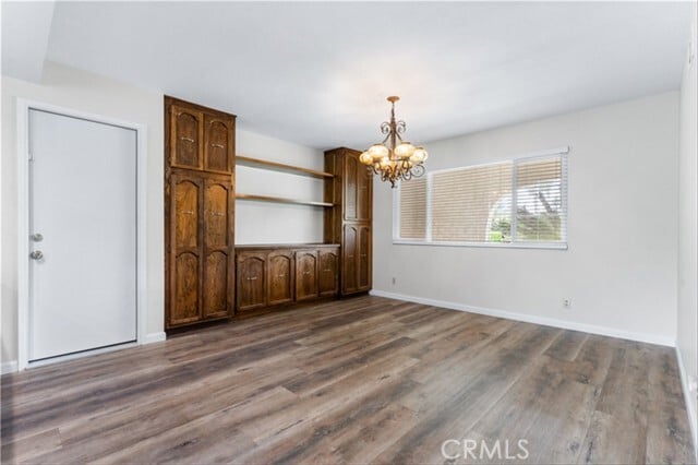 Building Photo - 2128 Valle Dr