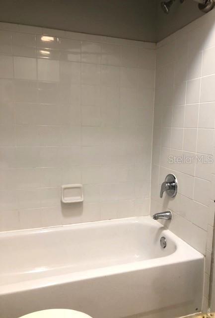 Building Photo - 220 Villa Di Este Terrace