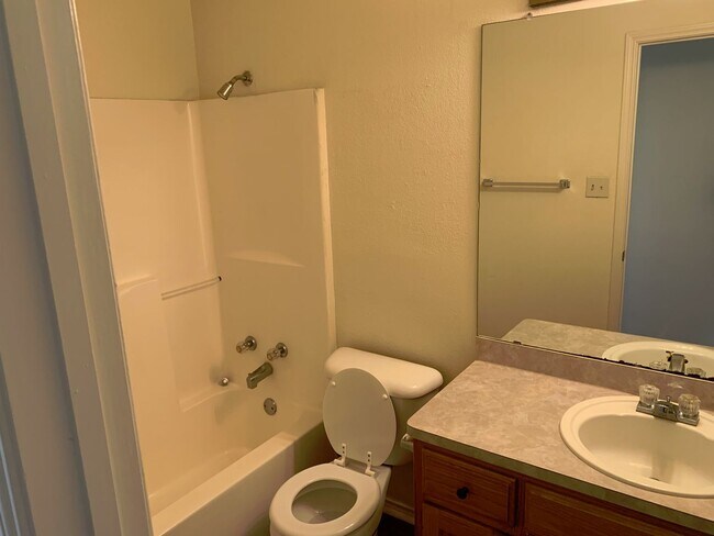 Primary Photo - Single Family Home *LEASING SPECIAL AVAILA...
