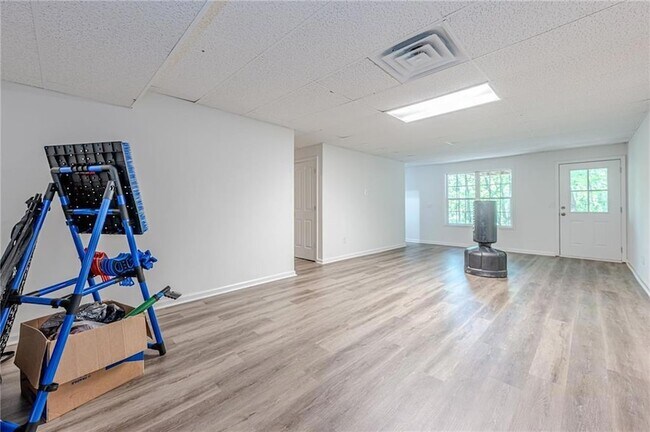 Building Photo - 262 Morse Elm Loop