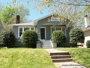 Building Photo - 2BR Cottage in Woodmont/West End