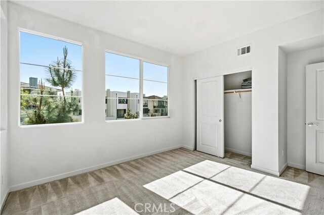 Building Photo - 608 Cultivate