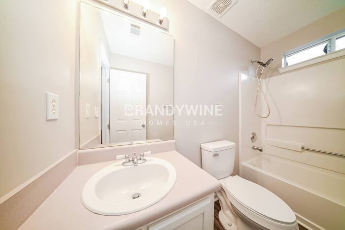 Building Photo - 1038 Wynnbrook Ln