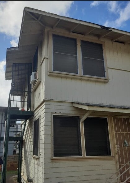 Building Photo - 707 Hausten St