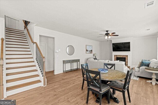 Building Photo - 141 Worthington Ln