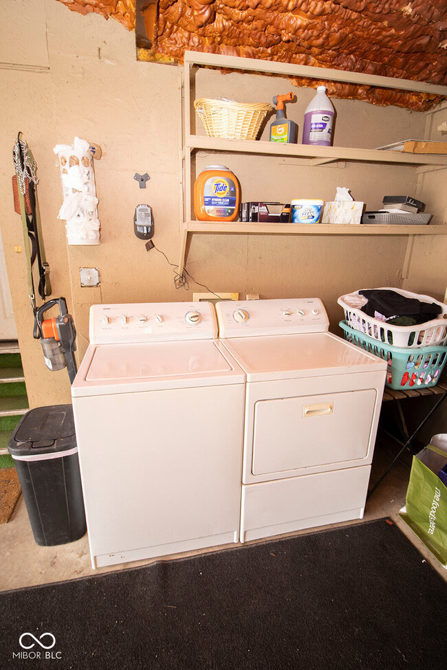 Building Photo - 113 E Indiana Ave