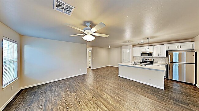 Building Photo - 4923 Avion Ct
