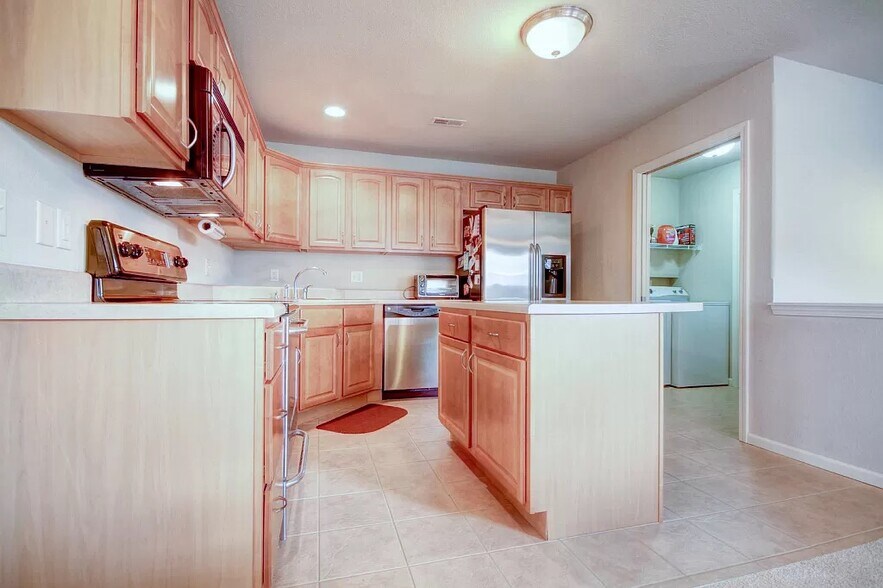 Building Photo - 103 Yorkminster Ln