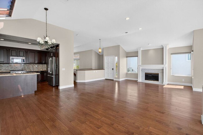 Building Photo - The Ultimate Coastal Escape: 3 Bedrooms with Panoramic Ocean Views in Gated Waterford Pointe!