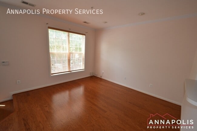 Building Photo - 66 Harbour Heights Dr