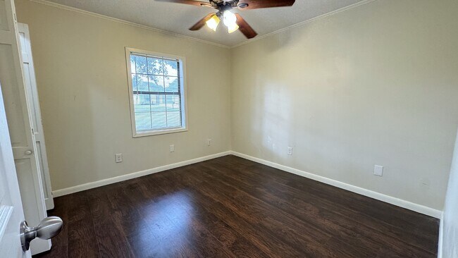 Building Photo - 284 Connie Lynne Dr