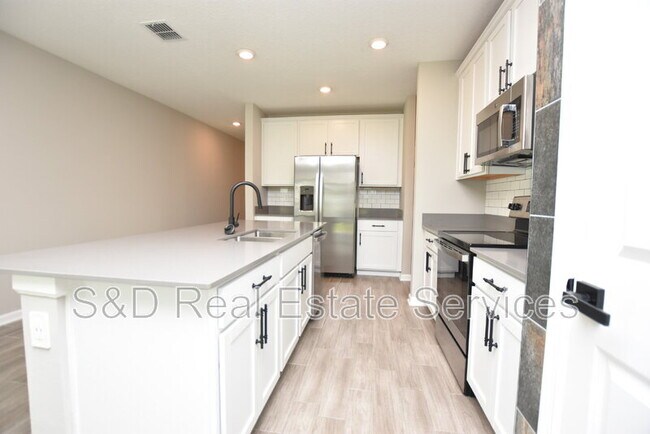 Building Photo - 427 Cool Summer Ln