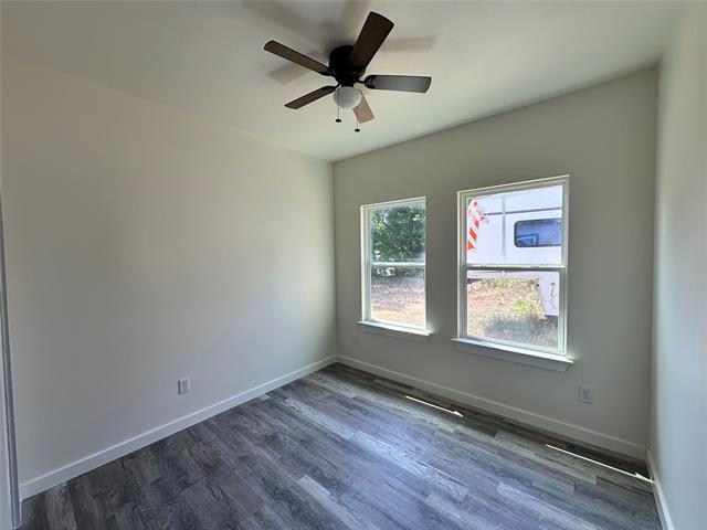 Building Photo - 4934 Echo Ave