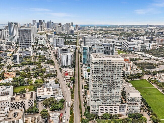 Building Photo - 3470 E Coast Ave