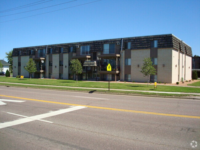 Building Photo - Elk Crossing Apartments