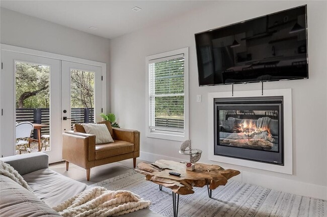 Building Photo - 1111 W Annie St