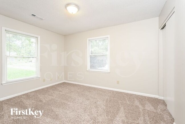 Building Photo - 5312 Carolwood Dr