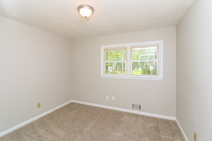 Building Photo - 4910 Old Briar Trail