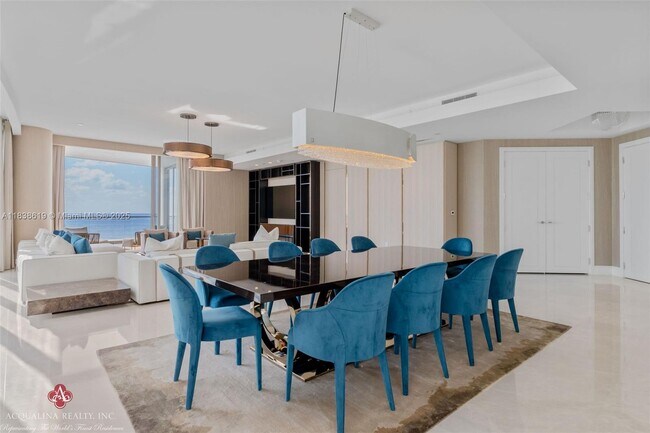 Building Photo - 17975 Collins Ave