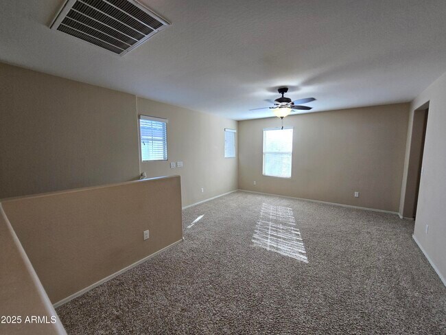 Building Photo - 256 N Scott Dr