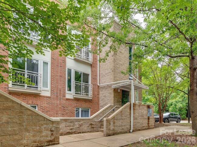 Building Photo - 3729 Picasso Court