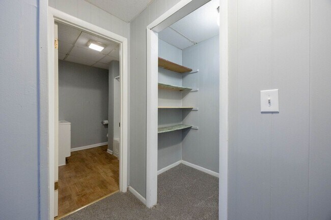 Building Photo - 117 S Belvidere Ave