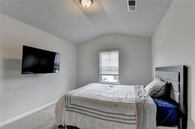 Building Photo - 115 Eleanora Pk