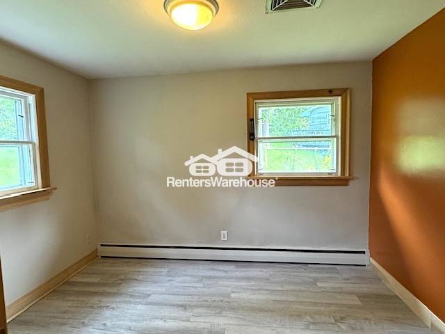 Building Photo - 72 Hwy 55