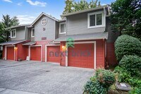 Building Photo - Beautiful home with 3 beds, 2.5 baths for ...