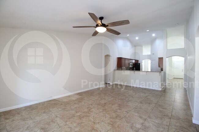 Building Photo - 254 E Nunneley Rd