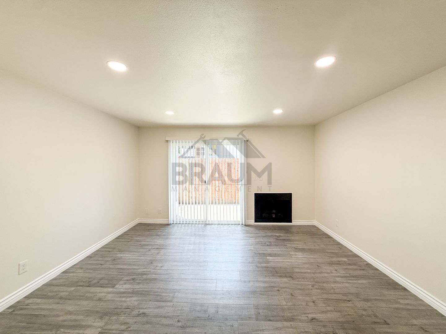Building Photo - 14257 Friar St