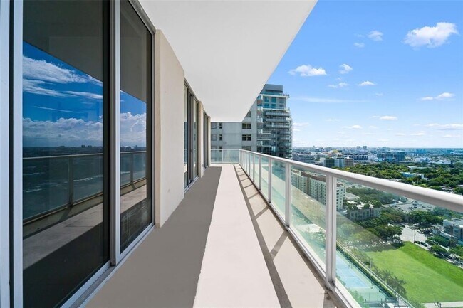 Building Photo - 3470 E Coast Ave