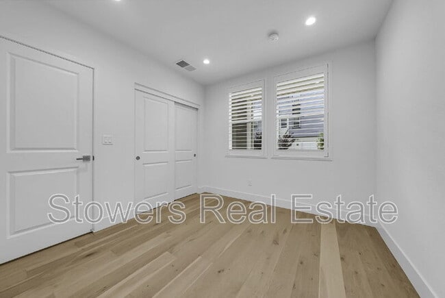 Building Photo - 2106 Ivory Ter
