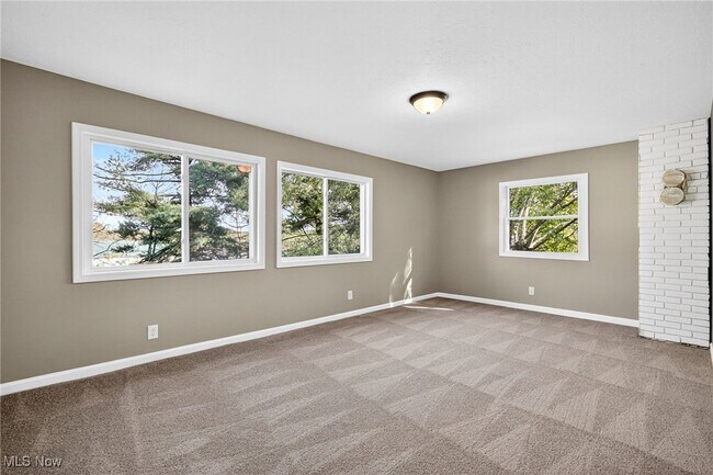 Building Photo - 2185 Stahl Rd