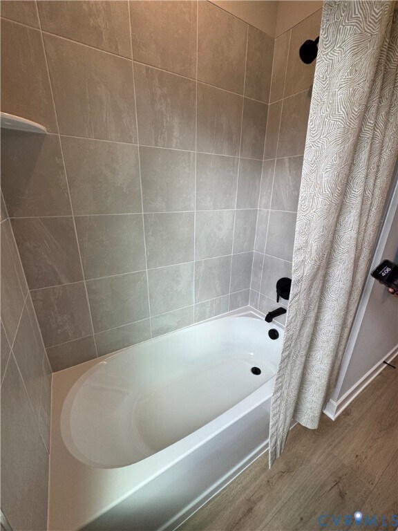 Building Photo - 8001 Lake Laurel Ln