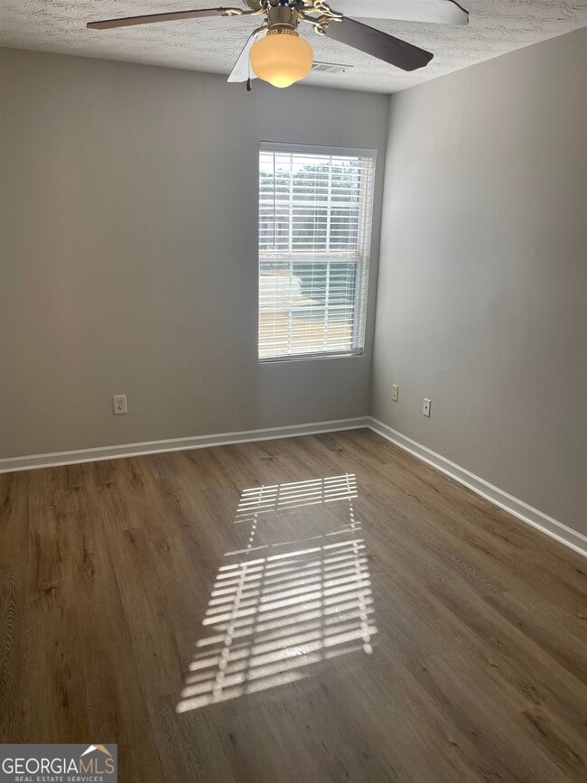 Building Photo - 1550 Labonte Pkwy