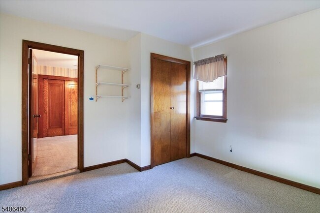 Building Photo - 124 Colfax Ave