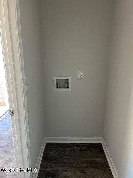 Building Photo - 462 Ladyfish Lp NW