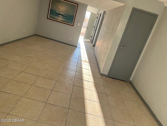 Building Photo - 3760 S Atlantic Ave