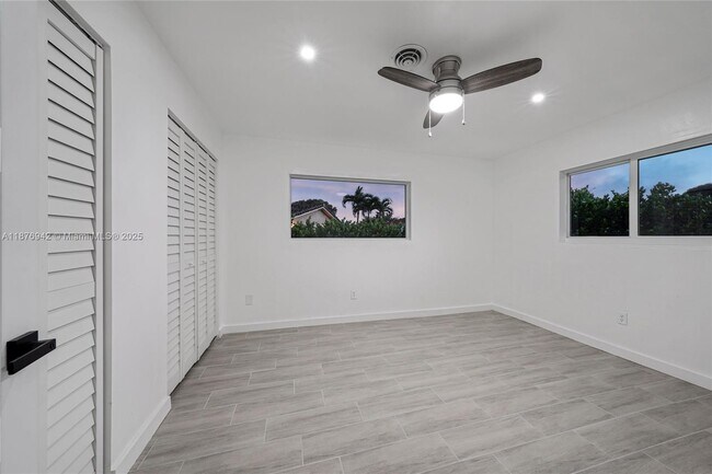 Building Photo - 7516 NW 44th Ct