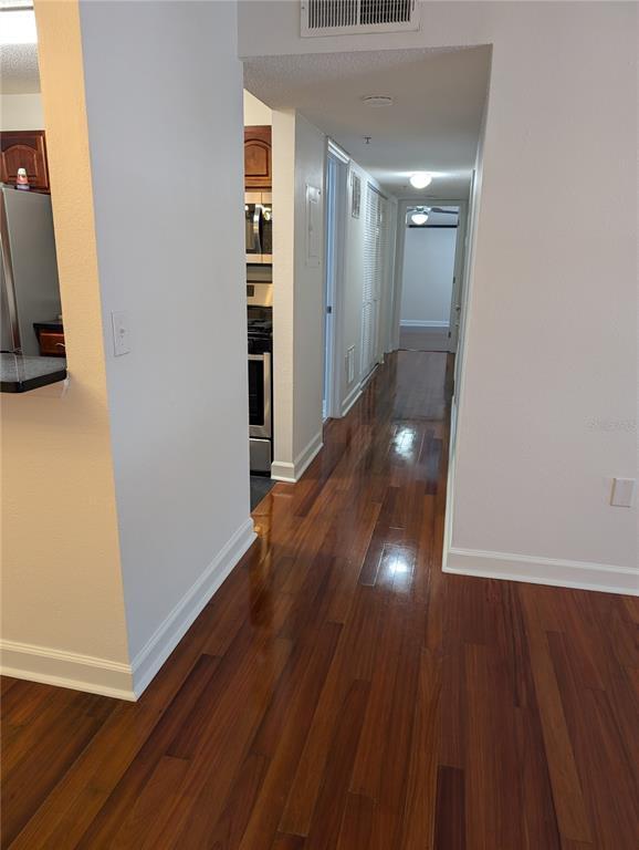 Building Photo - 2077 Dixie Belle Dr