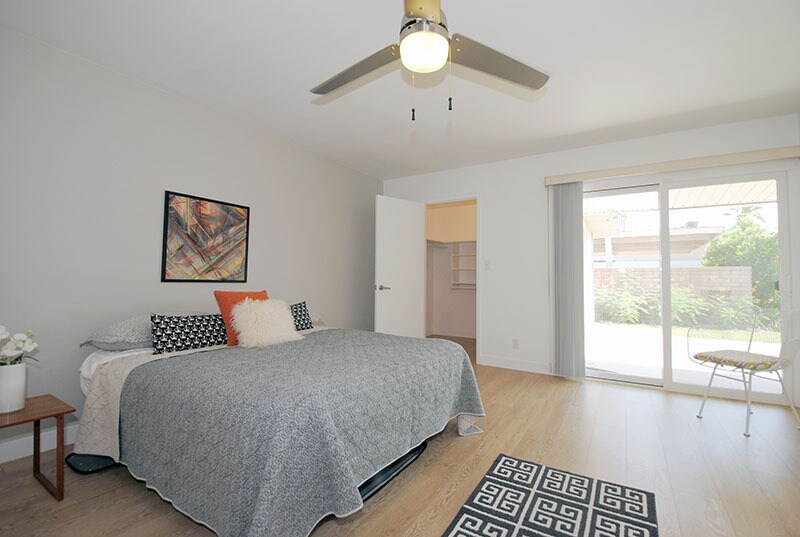 Building Photo - 3703 E Montecito Ave