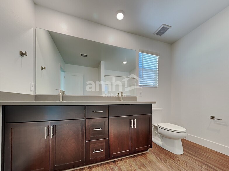 Building Photo - 21538 S 231st Way