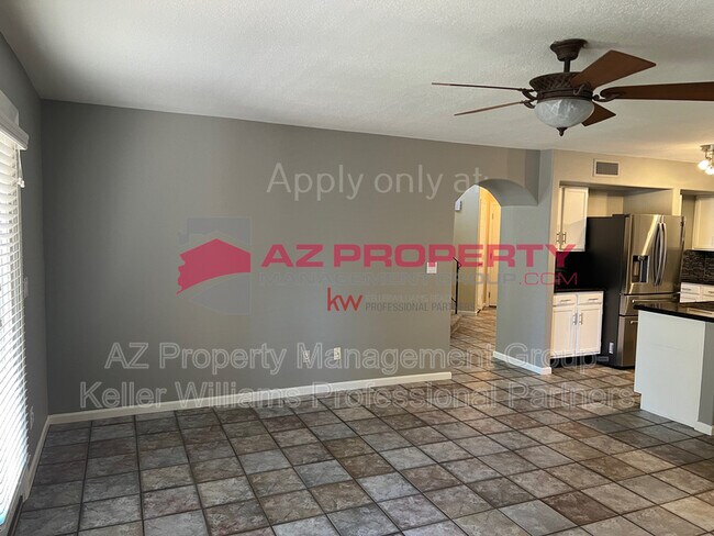 Building Photo - 6732 W Kimberly Way