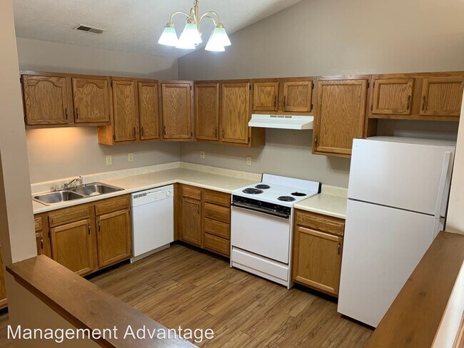 Primary Photo - 2701-2703 Plaza Ln