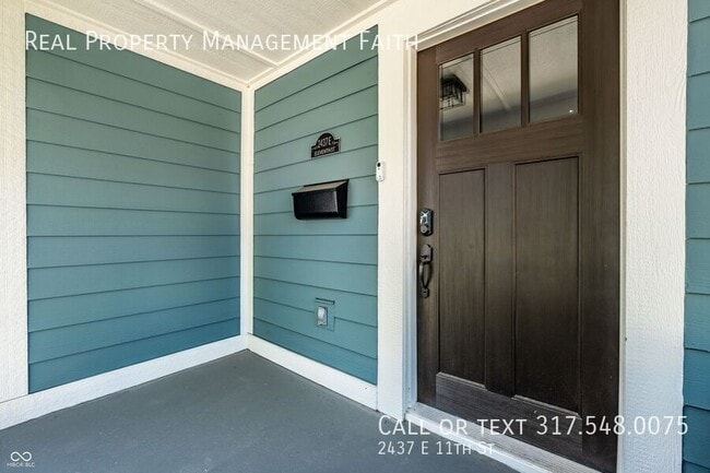 Building Photo - 2437 E 11th St