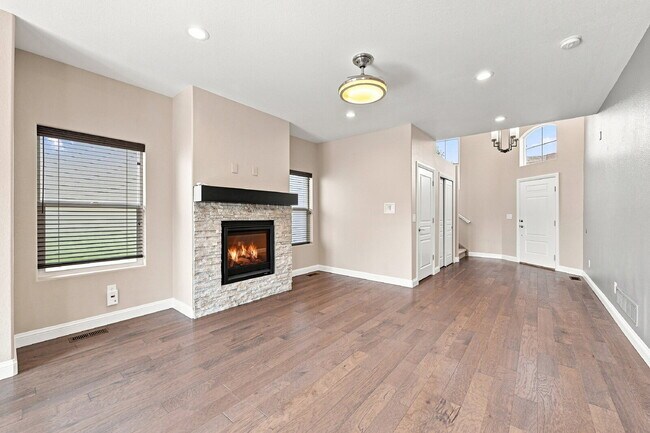 Building Photo - $2,745.95, 4 bed, 3.5 bath, located in Colorado Springs with Central AC